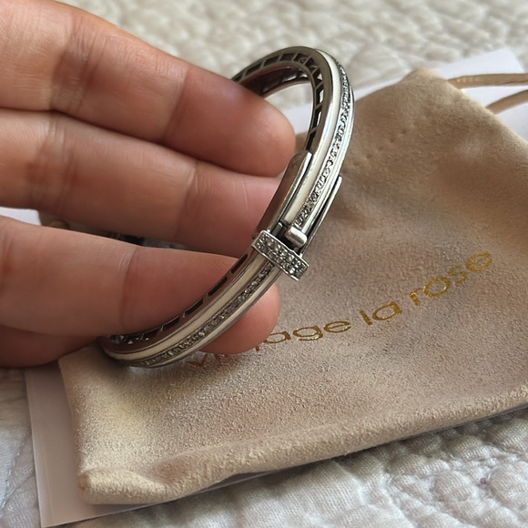 Vintage La Rose White Enamel Silver Diamonds Bangle Bracelet with Clasp - Picture 3 of 15